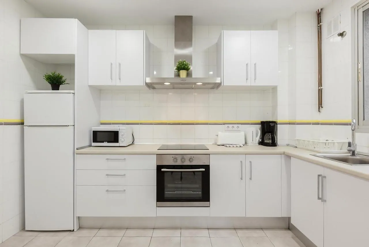 Key Bcn Apartment 4O1A 10P 5H Barcelona