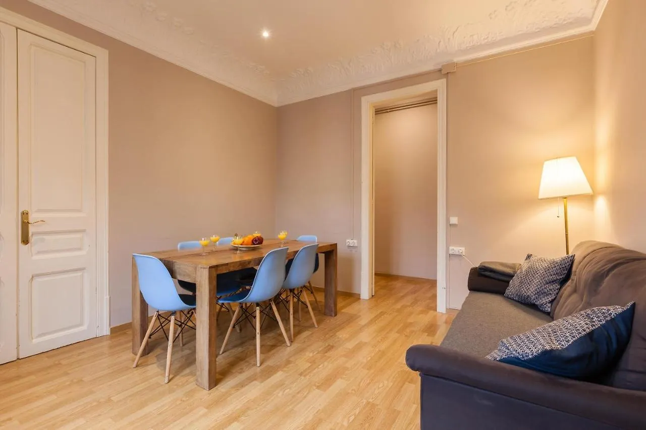 Key Bcn Apartment 4O1A 10P 5H Barcelona