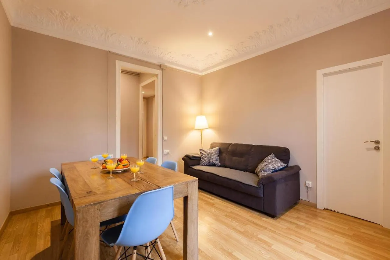Key Bcn Apartment 4O1A 10P 5H Barcelona